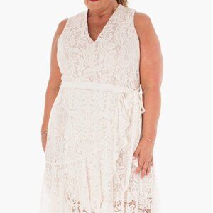 Brand NEW! Never Worn! Lace Midi Dress